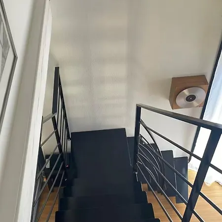 Maisonnette De *